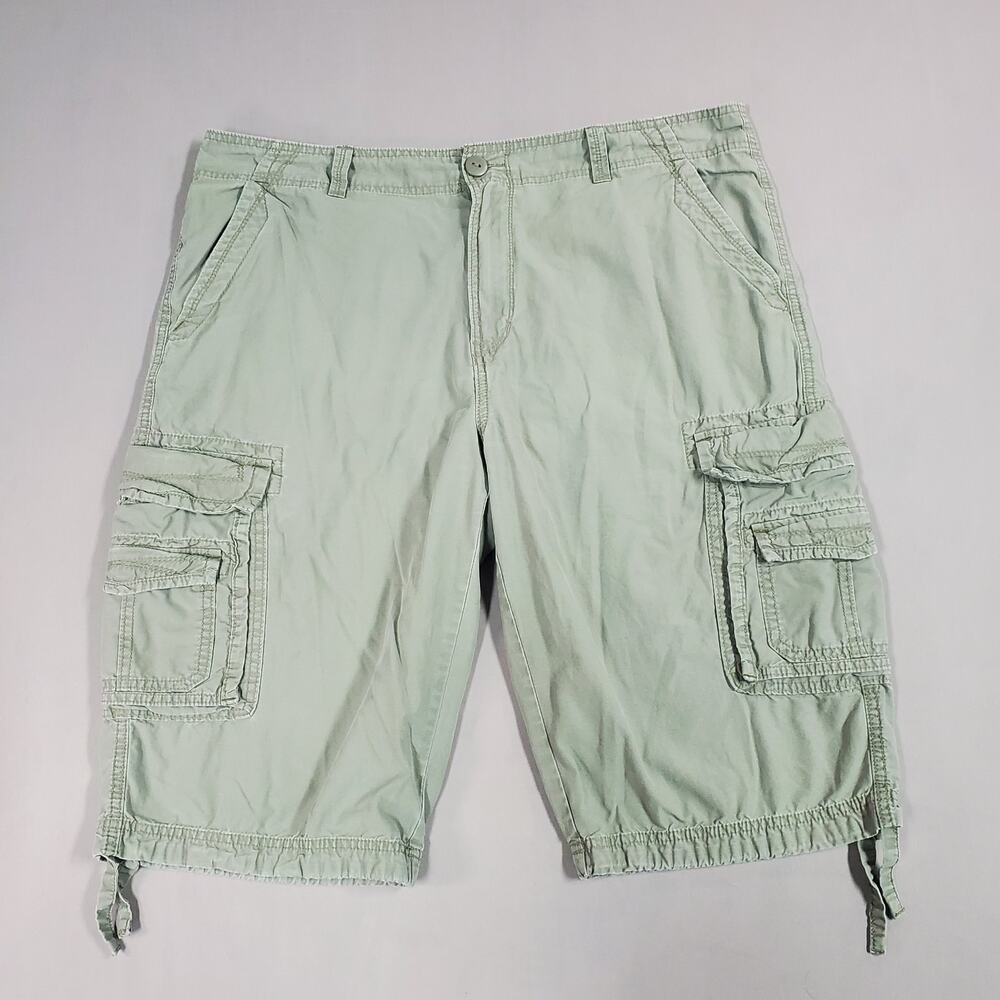 Urban Pipeline Hit Below the Knee Cargo Shorts Mens Size 38